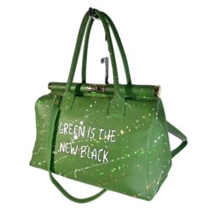 Cuir GREEN IS THE NEW BLACK